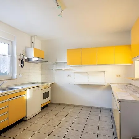 بيت للعطل Geraeumiges Haus Mit Sauna & Terrasse, Golf & Messe *